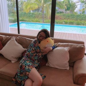 Meet your Posher, Hân